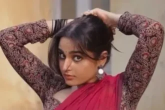 Ayesha jpeg 5